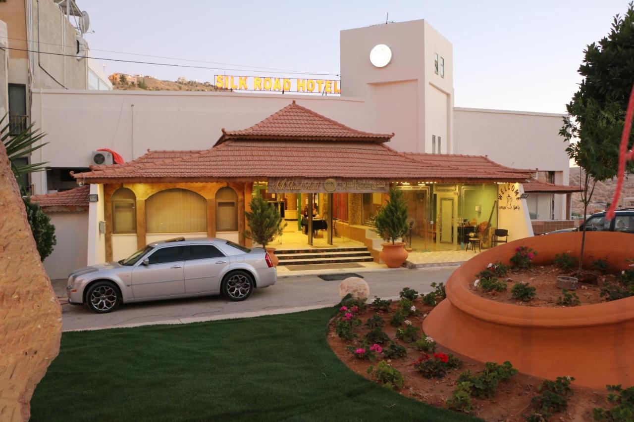Silk Road Hotel Wadi Musa Extérieur photo