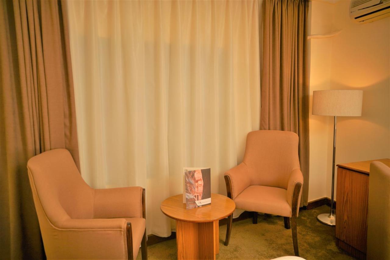 Silk Road Hotel Wadi Musa Extérieur photo