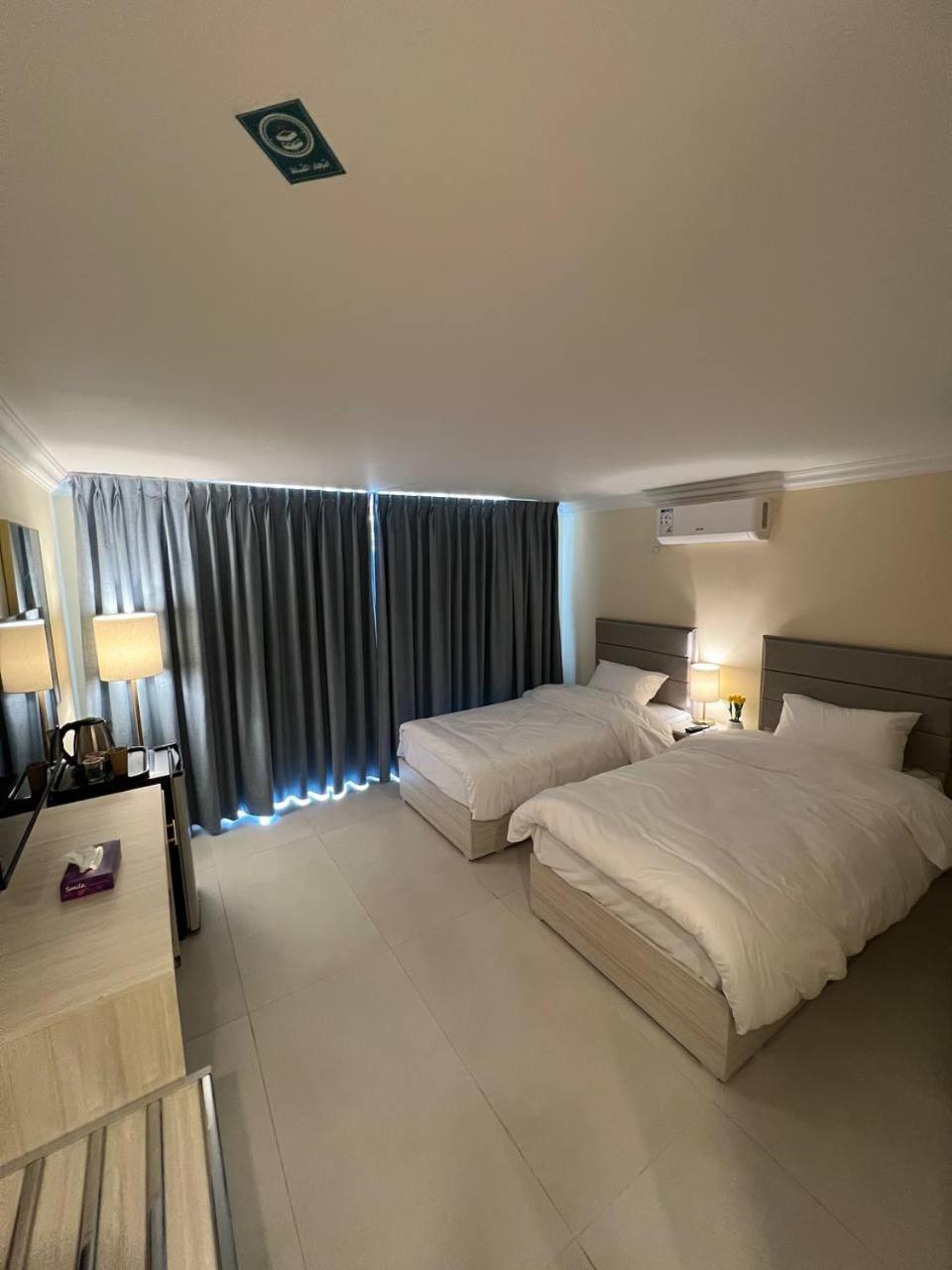 Silk Road Hotel Wadi Musa Extérieur photo